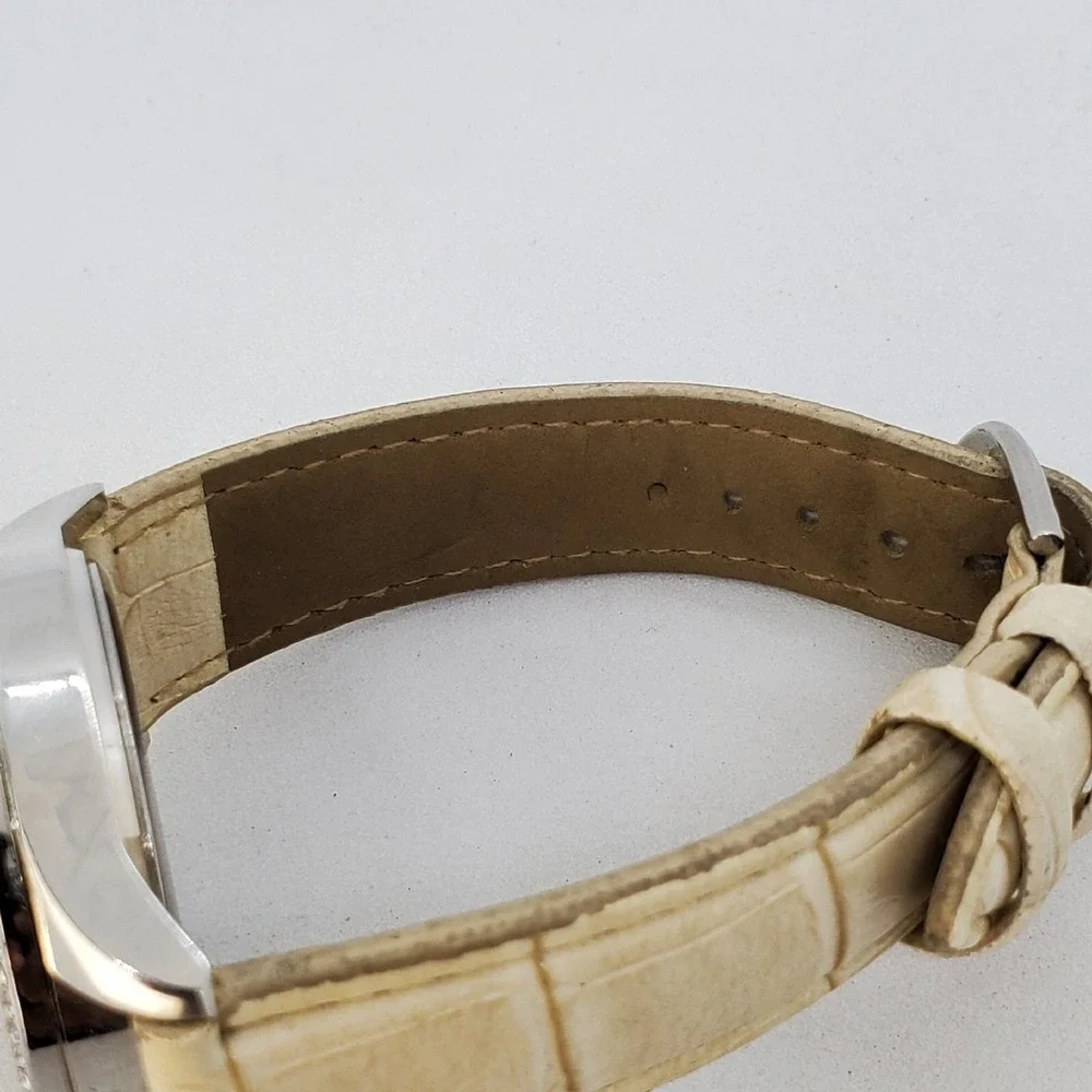 Attention Women's Watch 38MM Crystals Bezel‎ Beige Leather Bands New Battery